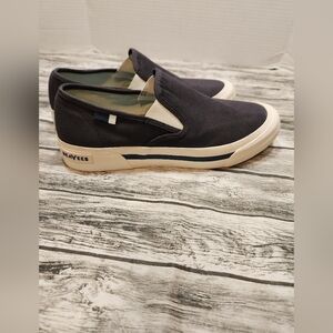 Seavees Sea change Slip on Navy
